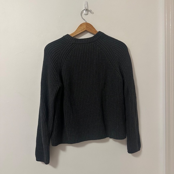 Quince Organic Cotton Fisherman Crewneck Sweater in Charcoal Gray | Size Medium - Picture 5 of 9